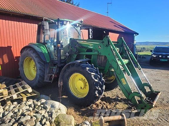 John Deere 6530 Traktori