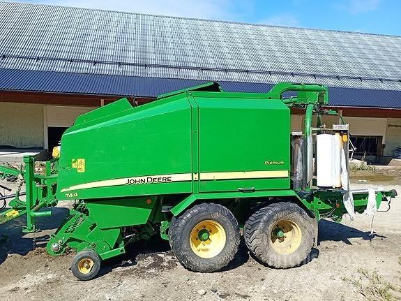John Deere 744 Prese/balirke za rolo bale