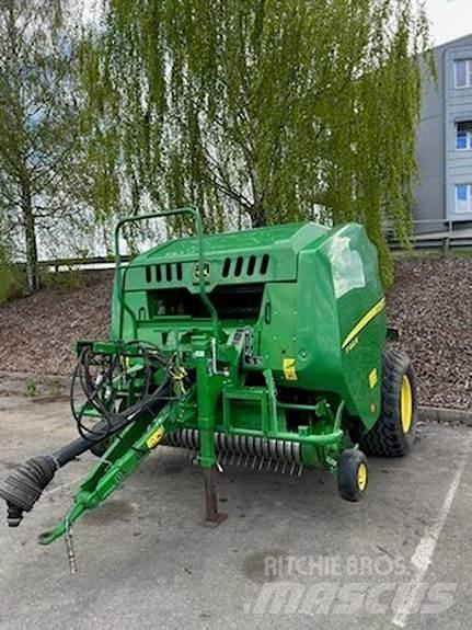 John Deere F441 Prese/balirke za rolo bale