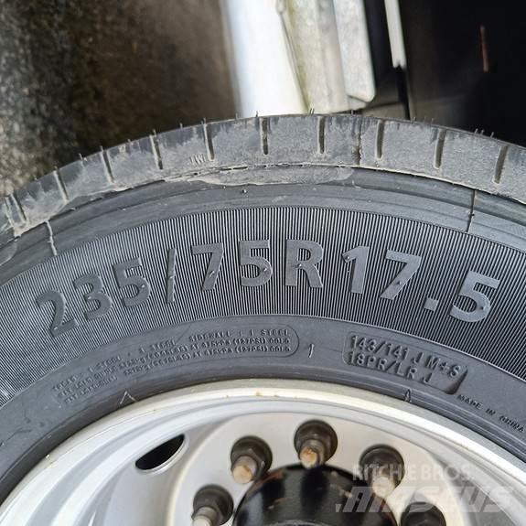 JPM LL22T Prikolice za opštu namenu