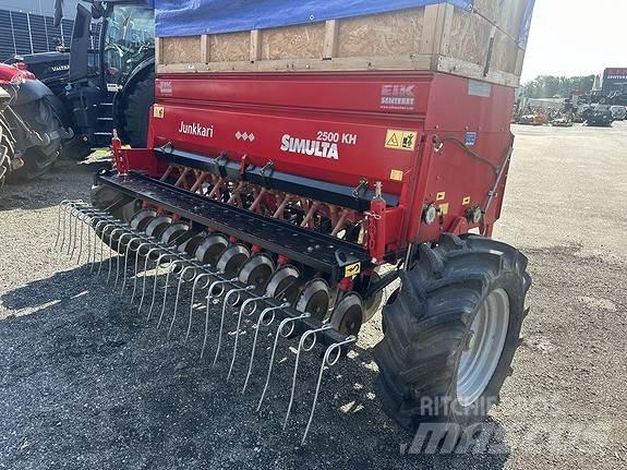 Junkkari KH 2500 Rasturači đubriva
