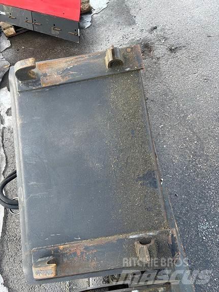 Kellfri SP250E Ostale mašine za put i sneg