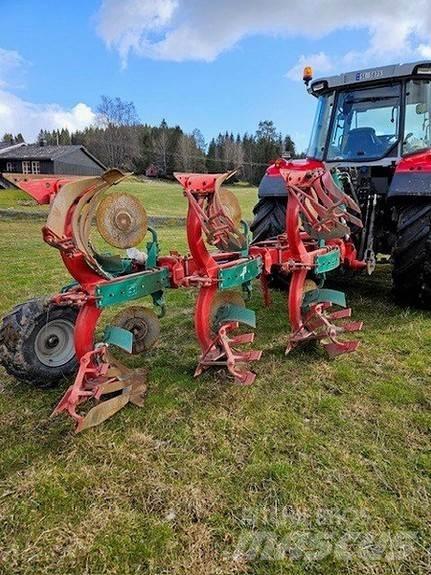Kverneland 150S Plugovi obrtači