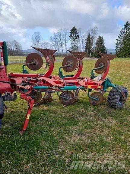 Kverneland 150S Plugovi obrtači