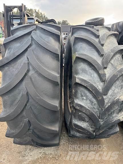 Massey Ferguson  Traktori