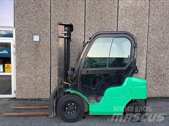 Mitsubishi FD25N Dizelski viljuškari