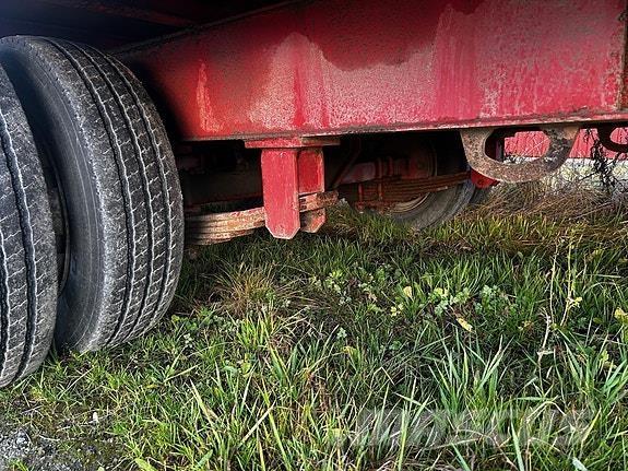 NC T18-40 Prikolice za opštu namenu