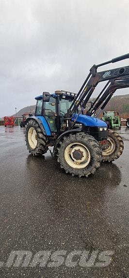New Holland TS 115 Traktori