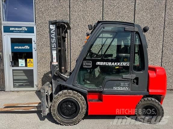 Nissan DF32 14436 Dizelski viljuškari
