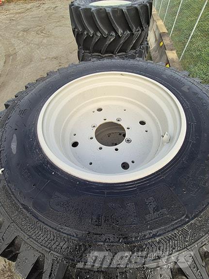 Nokian TRI2 Gume, točkovi i felne