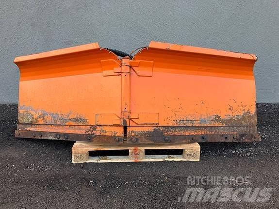 Pronar PUV-3000 Snežne daske i plugovi