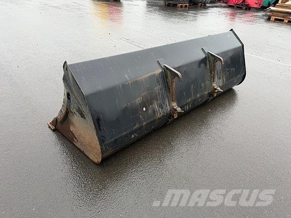 Quicke Muligens LV Prikolice za opštu namenu