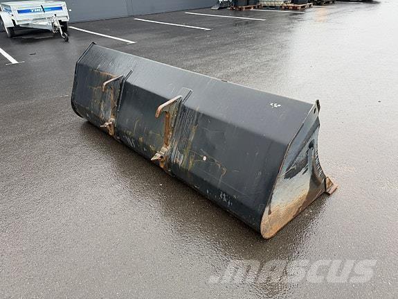 Quicke Muligens LV Prikolice za opštu namenu