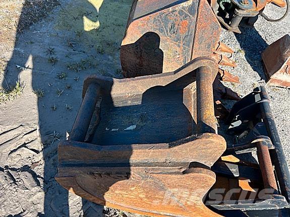  Ripper S50 feste Bageri guseničari