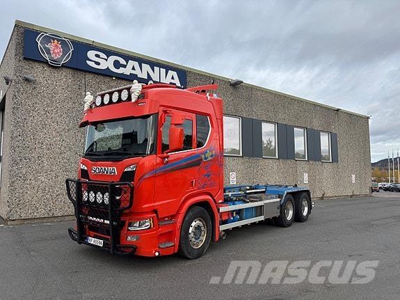 Scania R650B6x4NB Kamioni za podizanje kablova