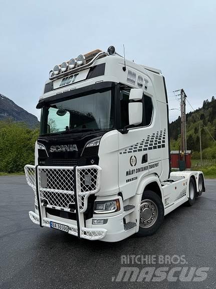 Scania S730 6x2 Tegljači