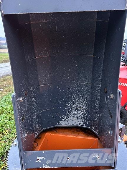 Snowline V-2500 Prikolice za opštu namenu