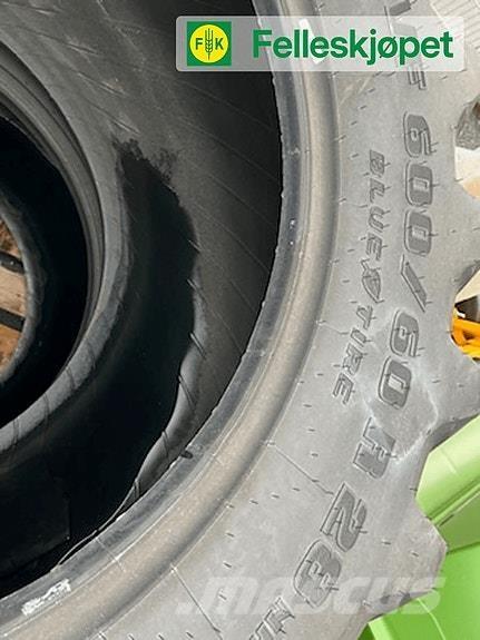 Trelleborg TM1060 Traktori