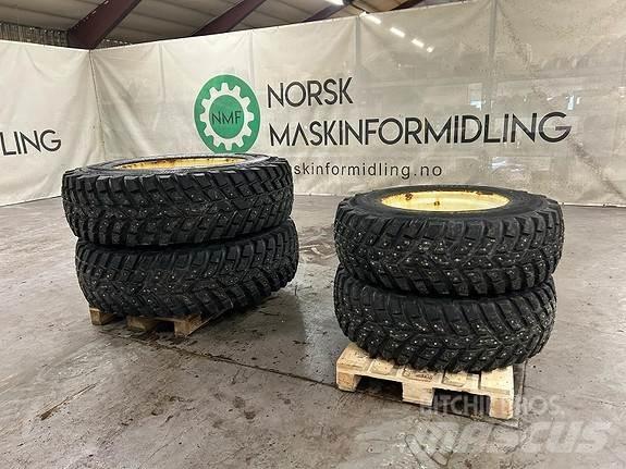  TRI 2 Vinterdekk Traktori