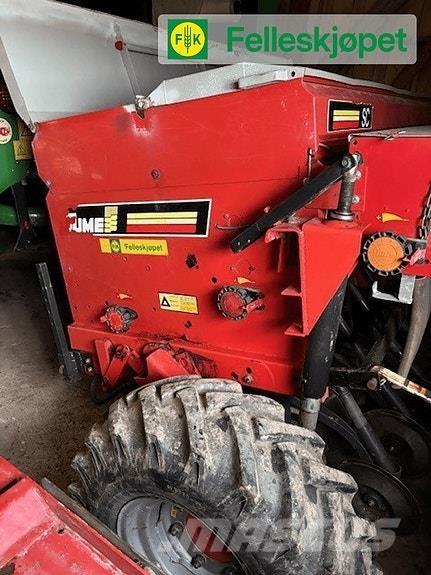 Tume kl 2500 Rasturači đubriva