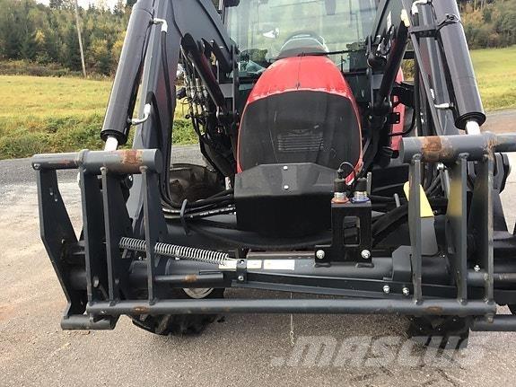 Valtra A 95 Traktori