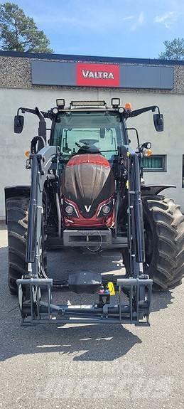 Valtra A114 Traktori
