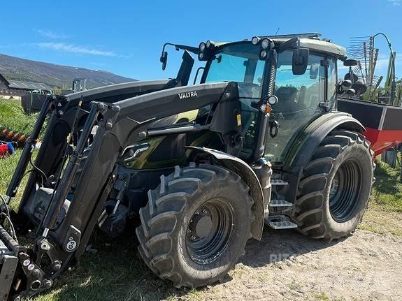 Valtra G 135 V Traktori