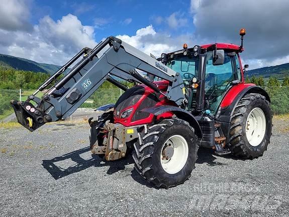 Valtra N 104 H5 Traktori