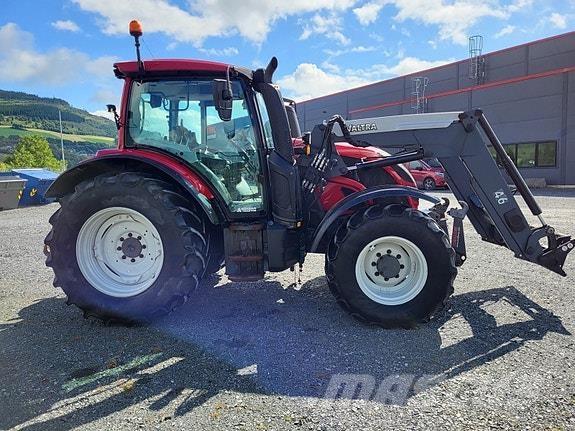 Valtra N 104 H5 Traktori