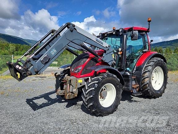Valtra N 104 H5 Traktori