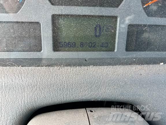 Valtra N142 D Traktori