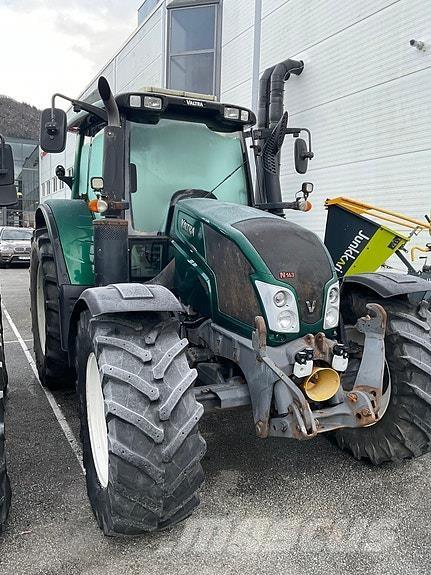 Valtra N163 Traktori