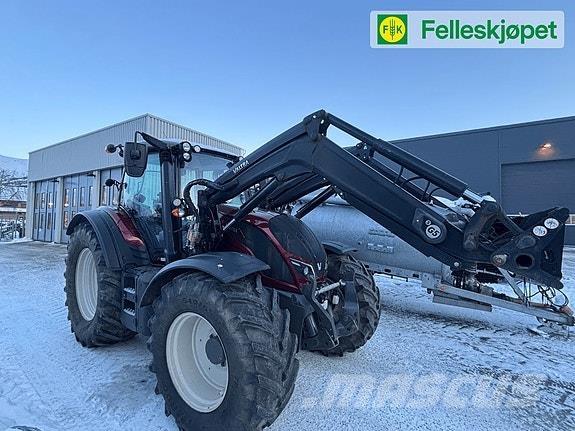 Valtra N174 Versu Traktori