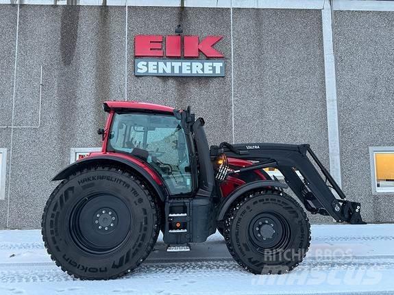 Valtra N175A Traktori