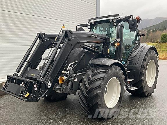 Valtra N175D Traktori