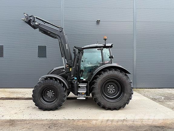 Valtra N175D Traktori