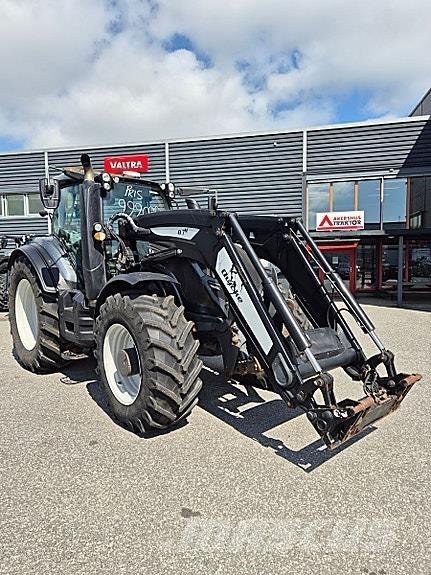 Valtra T 234 Versu Traktori