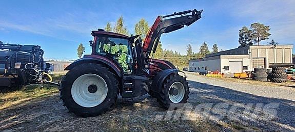 Valtra T234 Traktori