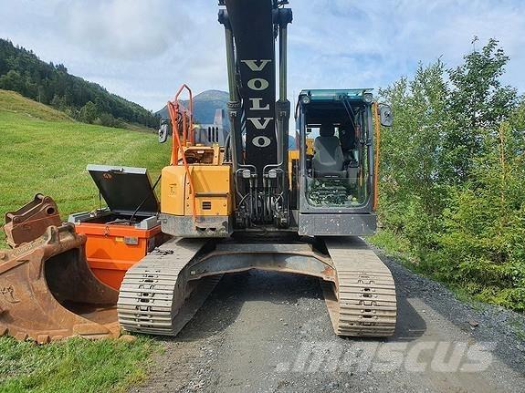 Volvo ECR235EL Bageri guseničari