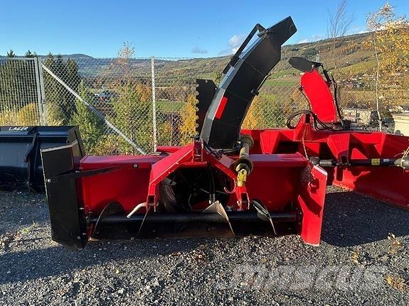 Westbjörn 2200 E Snežne freze