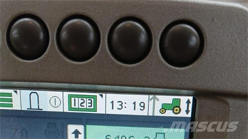 John Deere 7530 Traktori