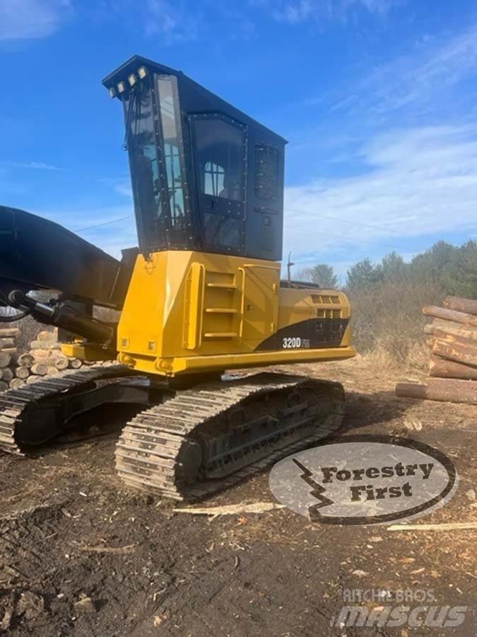 CAT 320D FM Utovarivači stabala