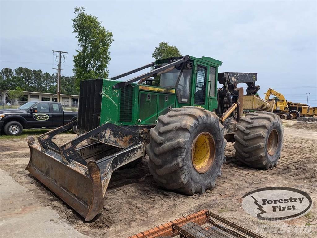 John Deere 748H Skideri