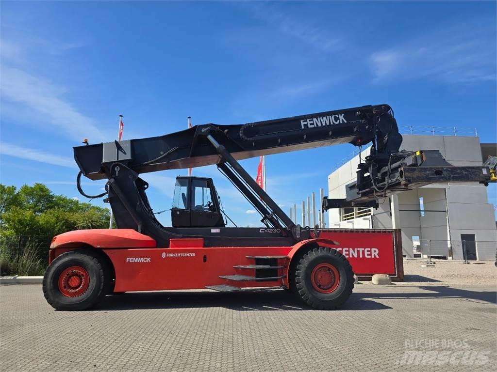 Linde C4230TL Dohvatni viljuškari