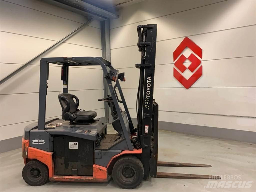 Toyota 8FBN25 Električni viljuškari