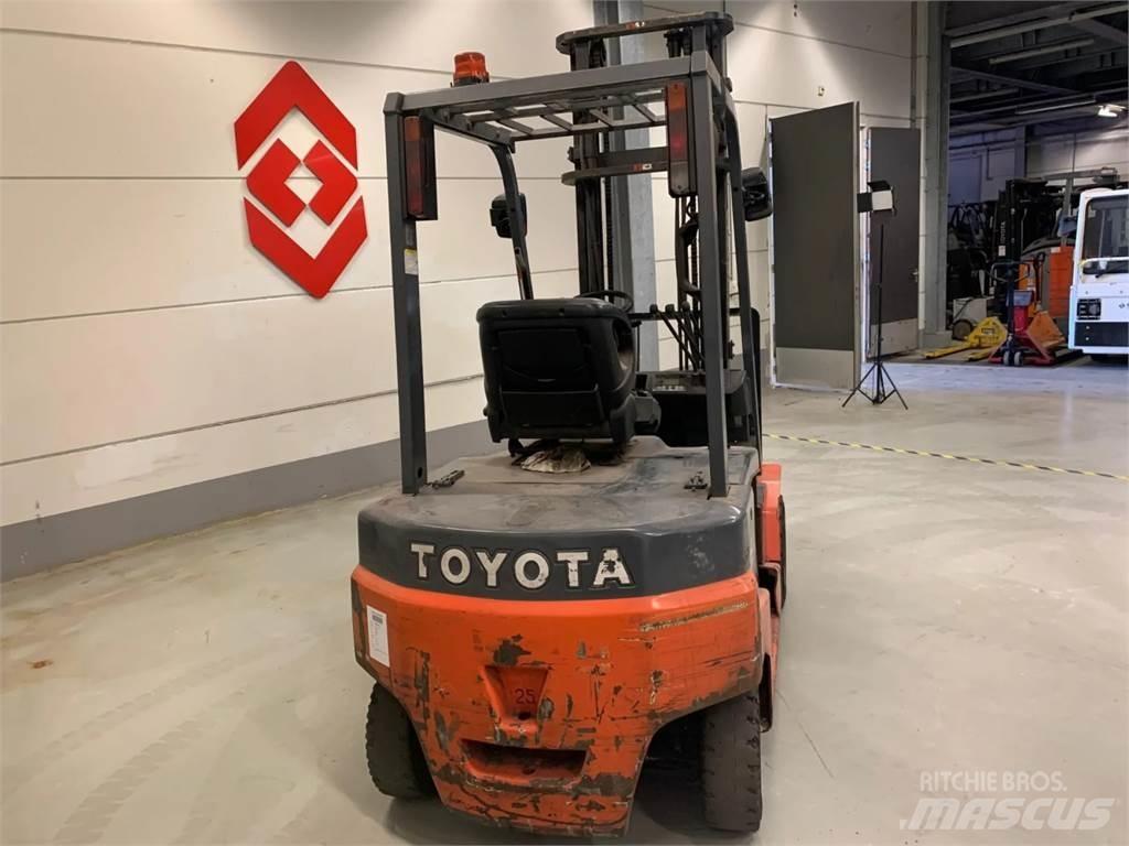 Toyota 8FBN25 Električni viljuškari