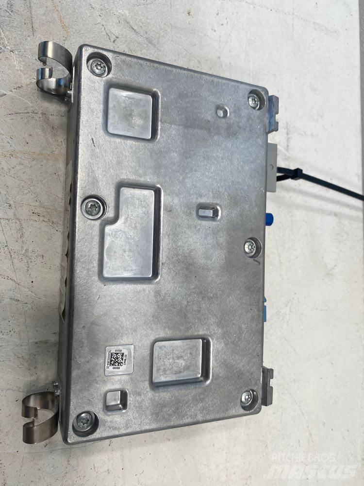 Bosch  Kabine i unutrašnjost