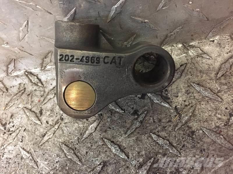 CAT C13 Ostale kargo komponente
