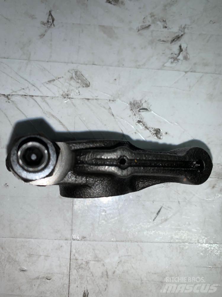 CAT C7 Ostale kargo komponente