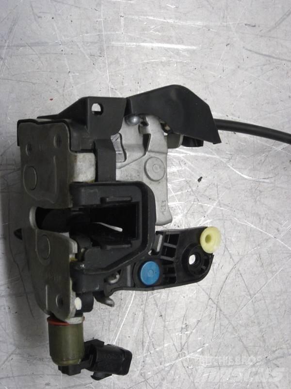 Ford  Ostale kargo komponente